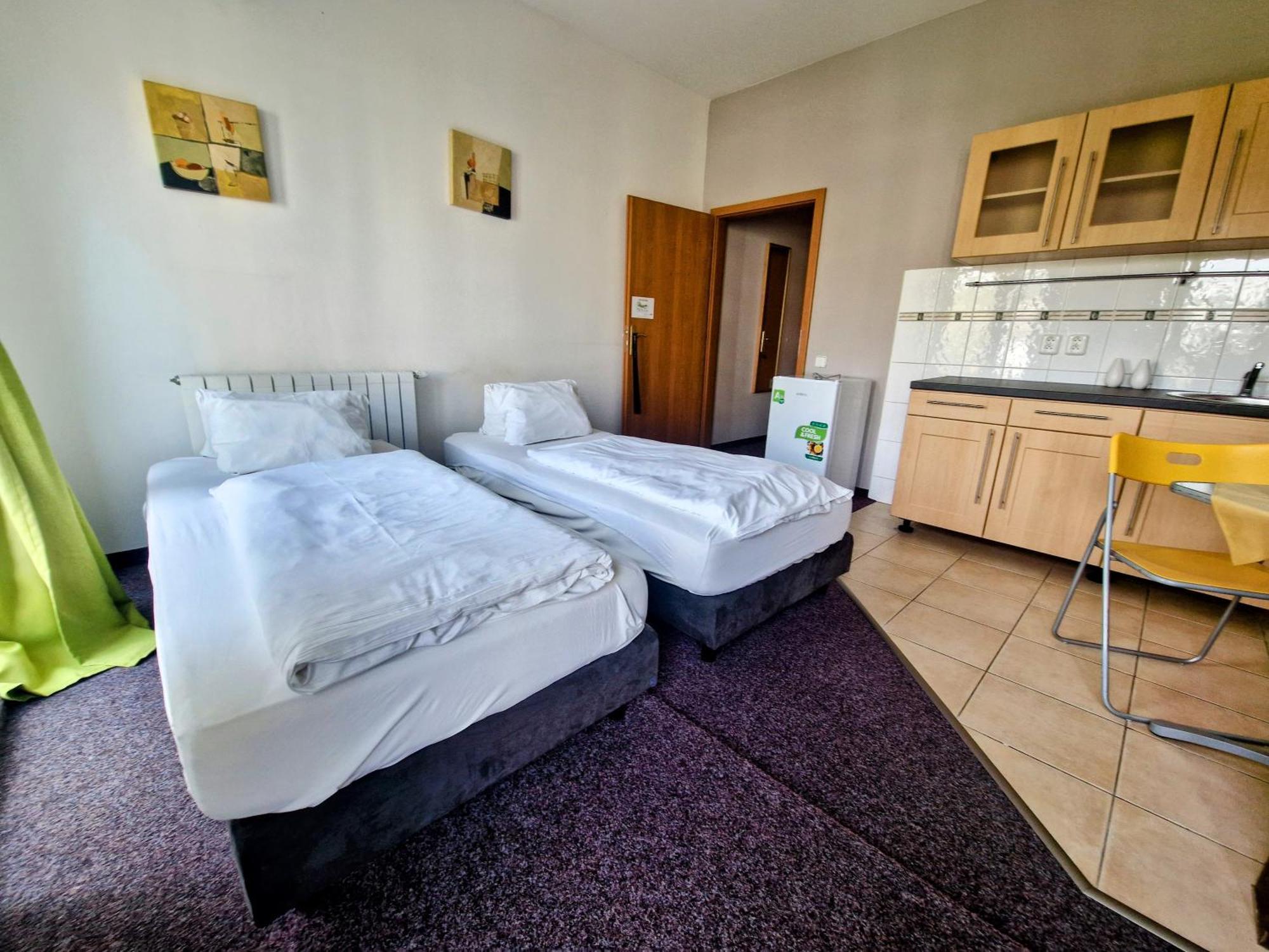 Family Hotel Maxim Beroun  Exterior photo